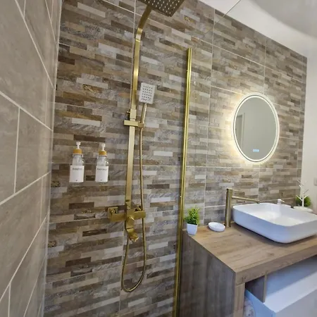 Chill House - Maison 2 Chambres - Option Jacuzzi Chevannes  Extérieur photo