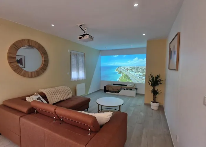 Chill House - Maison 2 Chambres - Option Jacuzzi